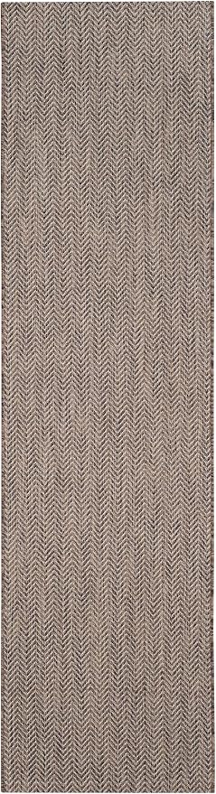 SAFAVIEH Outdoor Runner Rug 2'3"x8' - Image 3
