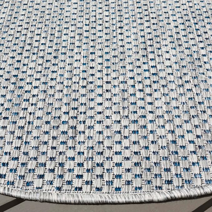 SAFAVIEH Washable Rug Outdoor Courtyard Collection - Image 5