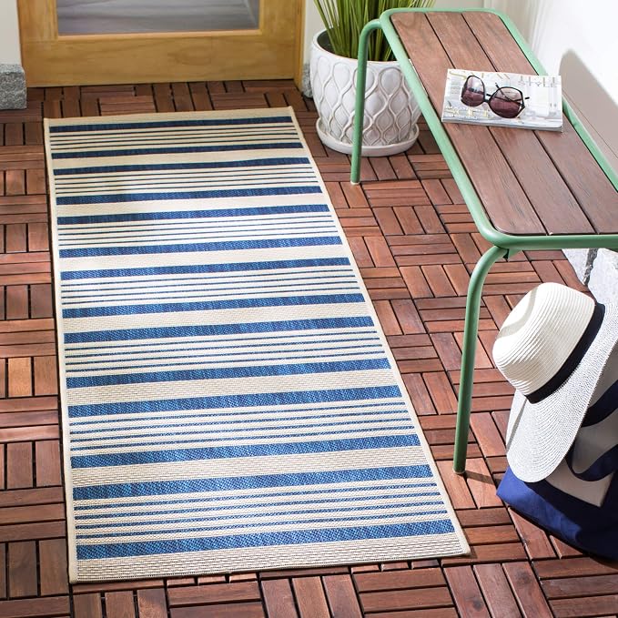 SAFAVIEH Washable Rug Outdoor Courtyard Collection by Unknown