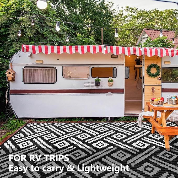 Outdoor Patio Plastic Straw Rug - Image 3