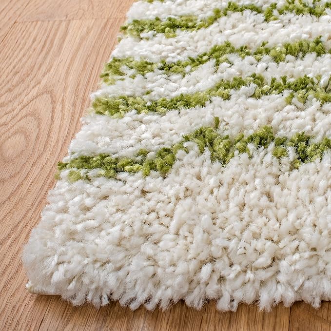 SAFAVIEH Arizona Shag Collection Runner Rug - Image 9