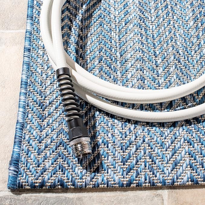 SAFAVIEH Outdoor Runner Rug 2'3"x18' - Image 3