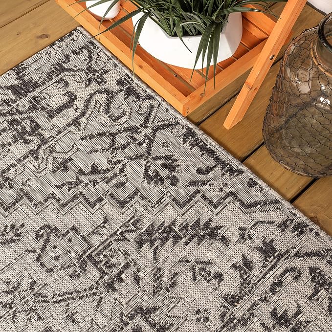JONATHAN Y Boho Medallion Indoor Outdoor Round Area Rug 8 Ft Black/Gray - Image 8