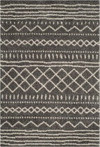 SAFAVIEH Area Rug 4x6 - Image 2