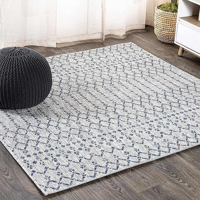 JONATHAN Y Moroccan Geometric Indoor Outdoor Square Area Rug 8X8 Light Gray/Navy by JONATHANY