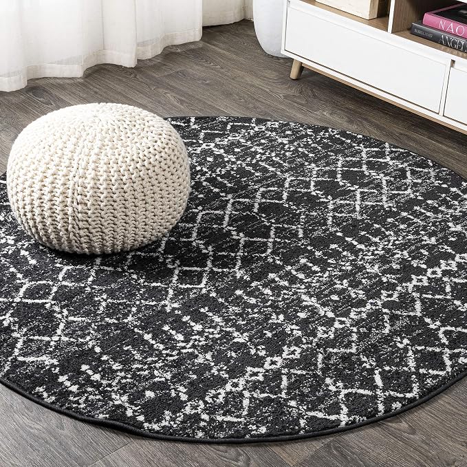 JONATHAN Y Boho Vintage Diamond Black/Ivory Round Area Rug 6 ft, Moroccan Hype by JONATHANY