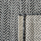 SAFAVIEH Outdoor Area Rug 5'3"x7'7" - Image 5