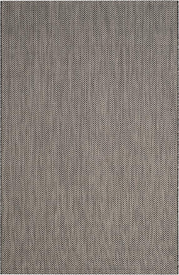 SAFAVIEH Outdoor Area Rug 5'3"x7'7" - Image 3