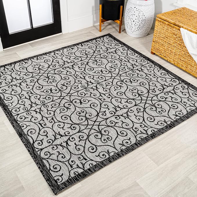 JONATHAN Y Vintage Filigree Indoor Outdoor Square Area Rug 8X8 Light Gray/Black by JONATHANY