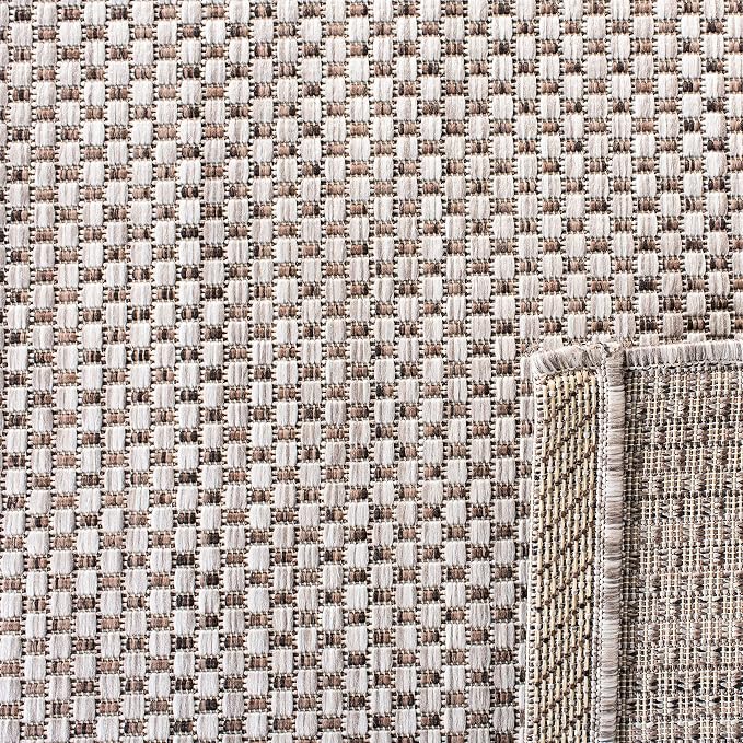 SAFAVIEH Washable Rug Outdoor Courtyard Collection - Image 4