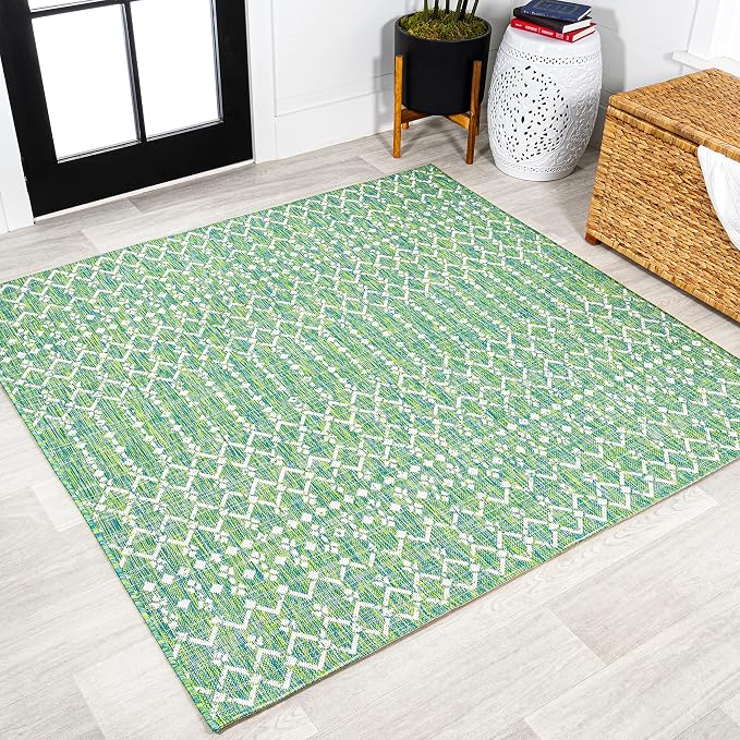 JONATHAN Y Moroccan Geometric Indoor Outdoor Square Area Rug 5X5 Green/Cream by JONATHANY