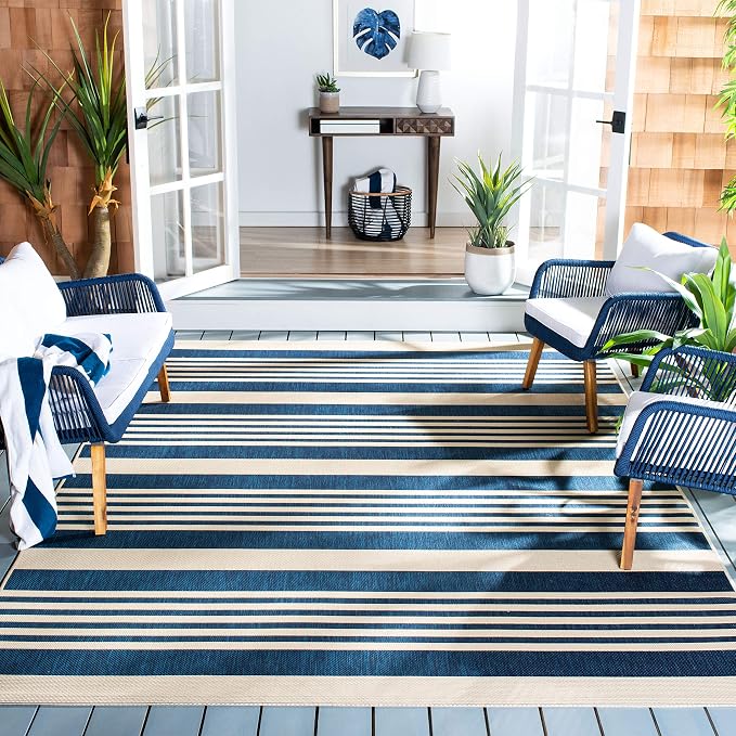 SAFAVIEH Washable Rug Outdoor Courtyard Collection by Unknown
