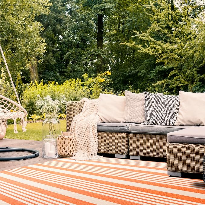 SAFAVIEH Washable Rug Outdoor Courtyard Collection - Image 7