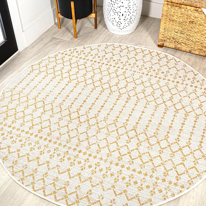 JONATHAN Y Moroccan Geometric Indoor Outdoor Round Area Rug 5 Ft Cream/Yellow by JONATHANY