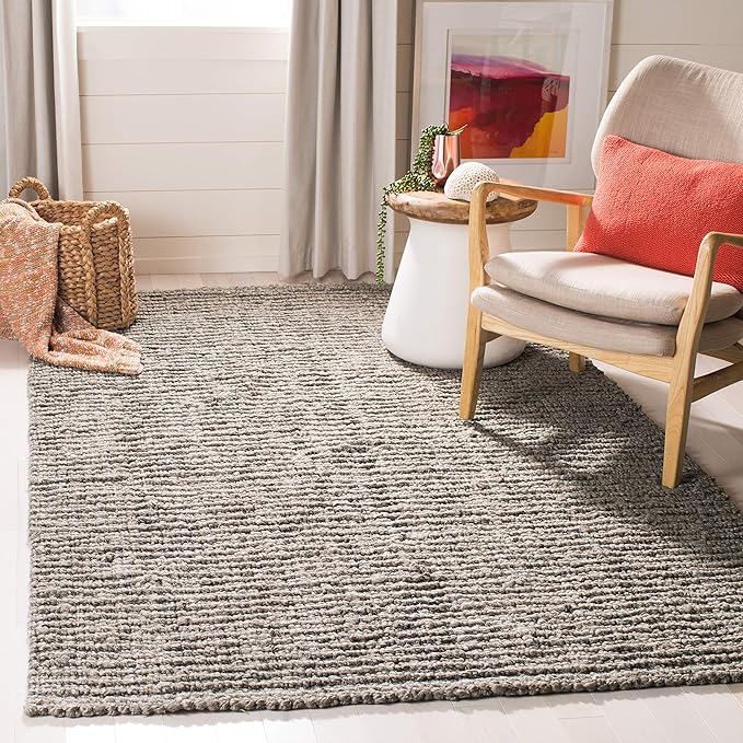 SAFAVIEH Area Rug 6x9 - Image 4