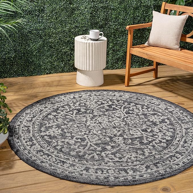 JONATHAN Y Boho Medallion Indoor Outdoor Round Area Rug 3 Ft Black/Gray by JONATHANY