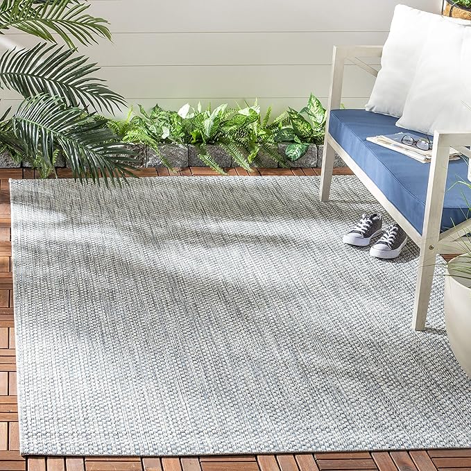 SAFAVIEH Washable Rug Outdoor Courtyard Collection by Unknown
