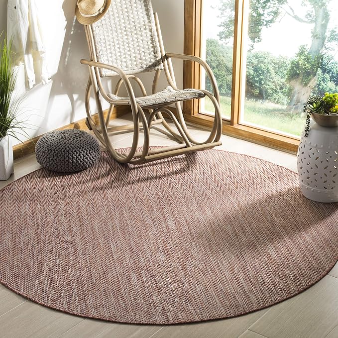 SAFAVIEH Outdoor Round Rug 5'3" by Unknown