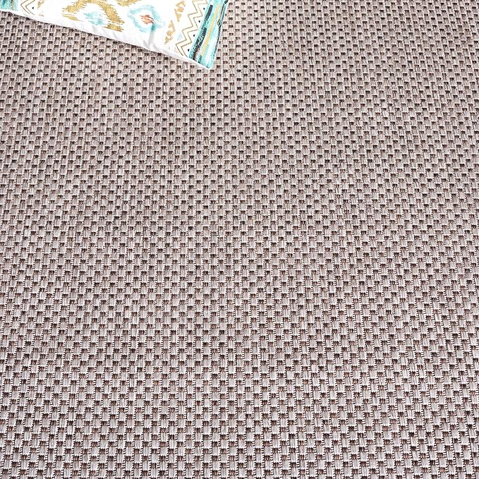 SAFAVIEH Washable Rug Outdoor Courtyard Collection - Image 7