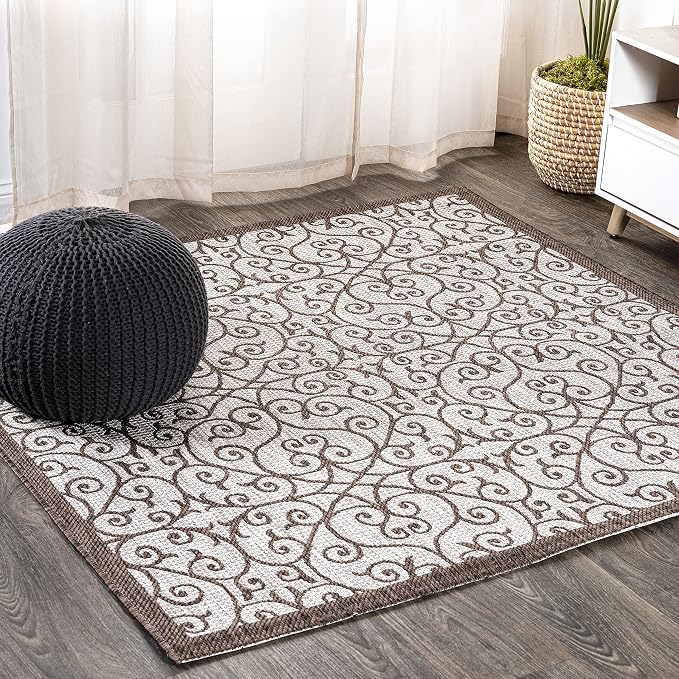 JONATHAN Y Vintage Filigree Indoor Outdoor Square Area Rug 5X5 Taupe/Espresso by JONATHANY