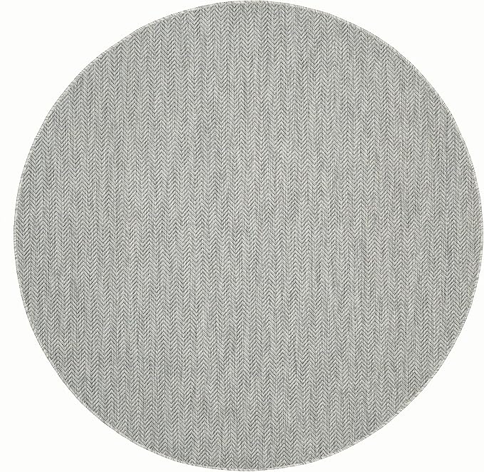 SAFAVIEH Outdoor Round Rug 5'3" - Image 2