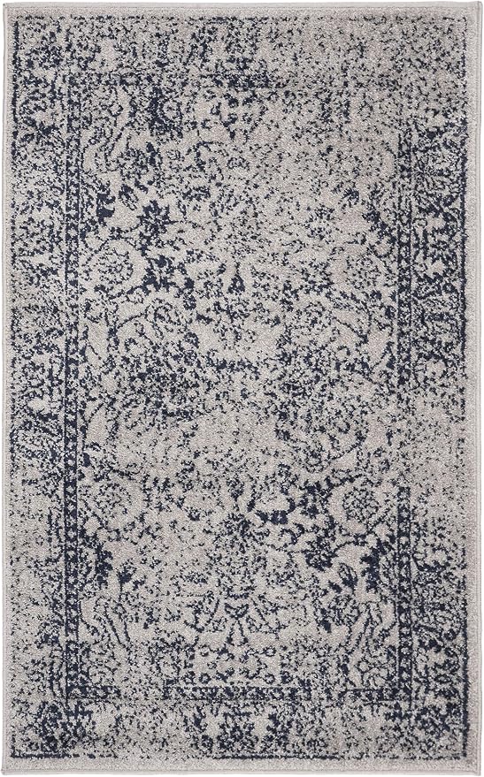 SAFAVIEH Area Rug 3x5 by Unknown