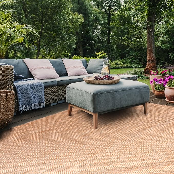 SAFAVIEH Washable Rug Outdoor Courtyard Collection - Image 4