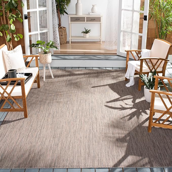 SAFAVIEH Outdoor Square Rug 5'3" by Unknown