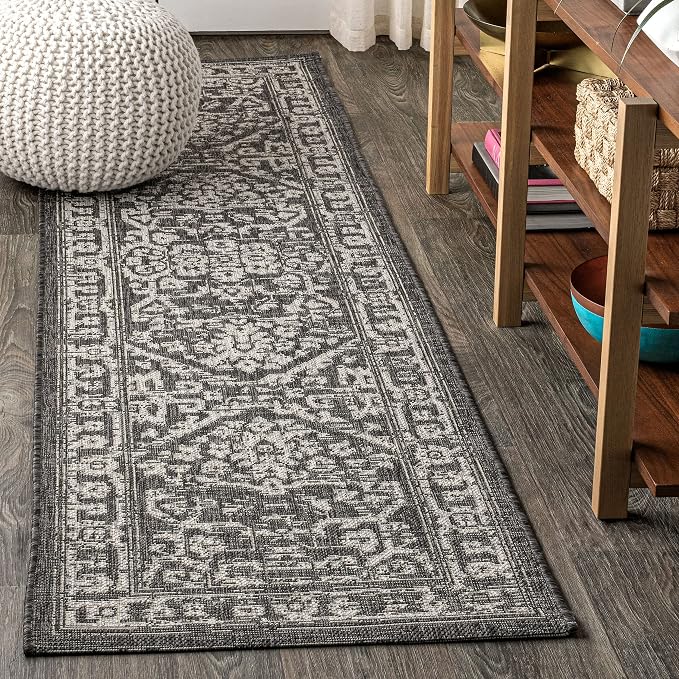 JONATHAN Y Boho Medallion Indoor Outdoor Runner Rug 2X8 Black/Gray, Malta by JONATHANY