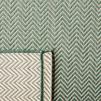 SAFAVIEH Outdoor Accent Rug 2'x3'7" - Image 4