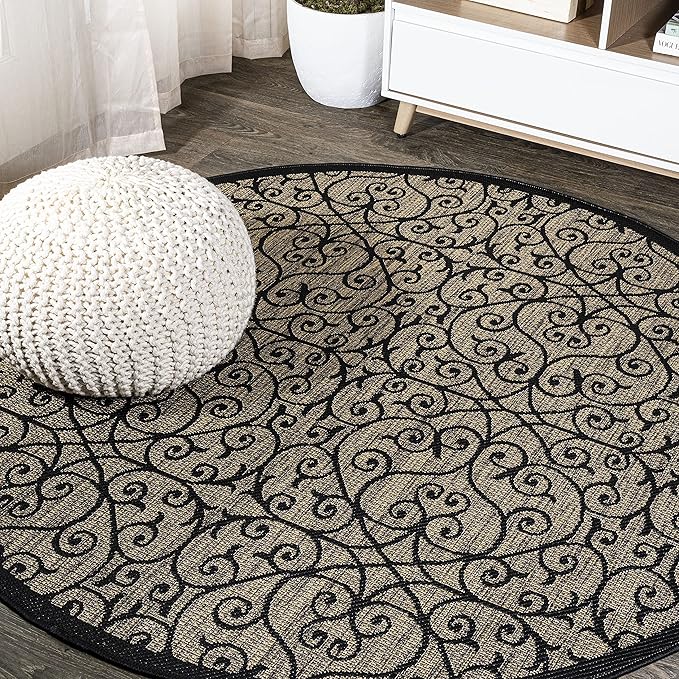 JONATHAN Y Vintage Filigree Indoor Outdoor Round Area Rug 5 Ft Black/Khaki by JONATHANY