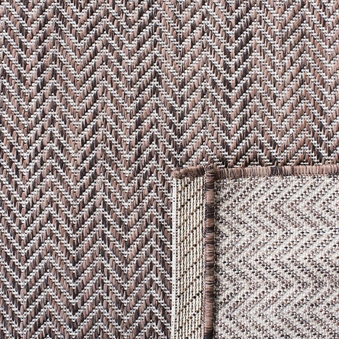 SAFAVIEH Outdoor Runner Rug 2'3"x8' - Image 7