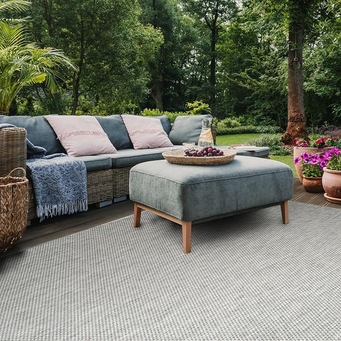 SAFAVIEH Courtyard Collection 8' x 10' Grey/Navy CY8521 Indoor/ Outside - Image 7