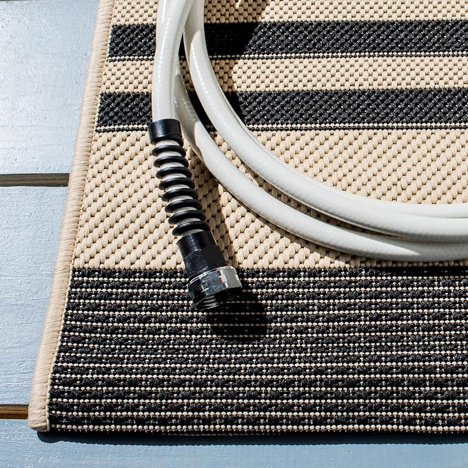 SAFAVIEH Washable Rug Outdoor Courtyard Collection - Image 9
