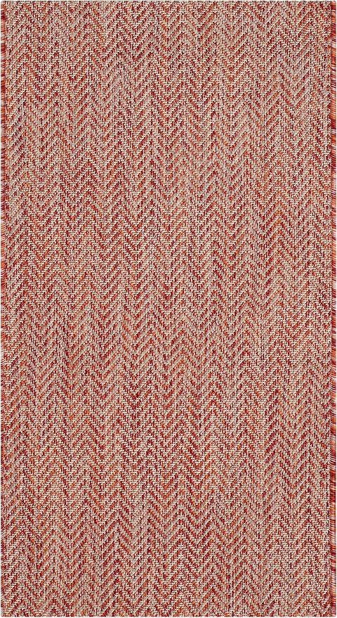 SAFAVIEH Outdoor Accent Rug 2'x3'7" - Image 3