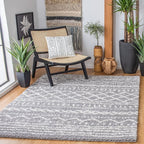SAFAVIEH Area Rug 4x6 by Unknown