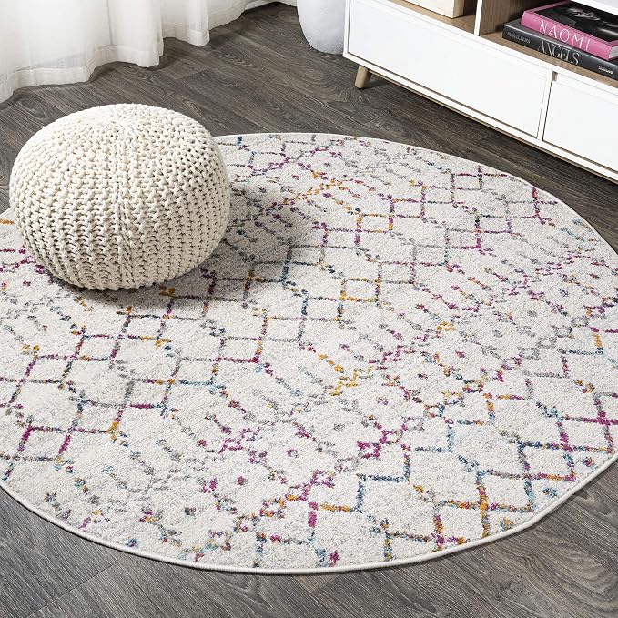 JONATHAN Y Boho Vintage Diamond Ivory/Multi Round Area Rug 5 ft, Moroccan Hype by JONATHANY