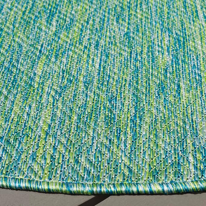 SAFAVIEH Washable Rug Outdoor Courtyard Collection - Image 3
