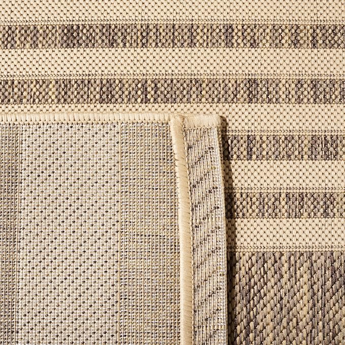 SAFAVIEH Washable Rug Outdoor Courtyard Collection - Image 8