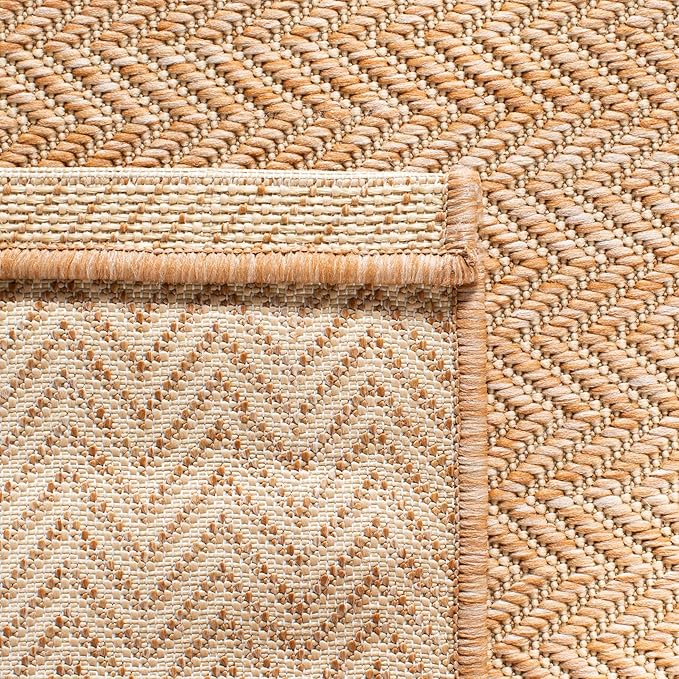 SAFAVIEH Outdoor Square Rug 9' - Image 4