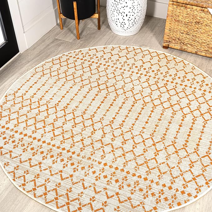 JONATHAN Y Moroccan Geometric Indoor Outdoor Round Area Rug 5 Ft Cream/Orange by JONATHANY